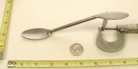 Spoon Gate Cutter